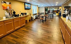 Wingate By Wyndham Utica